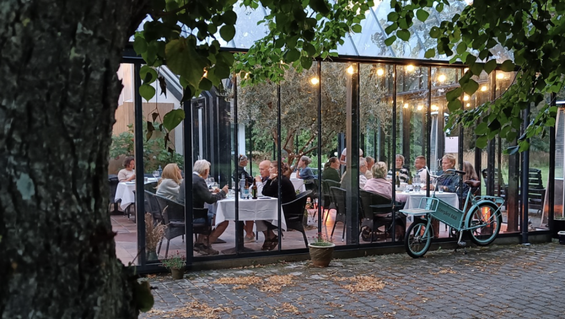 Østergård - Lys i Mørket